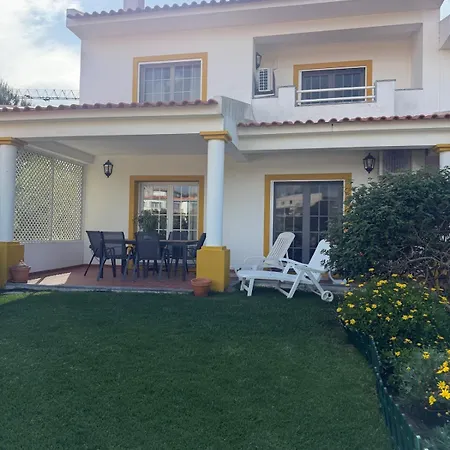 Beautiful Townhouse By The Golf Course And Ocean *