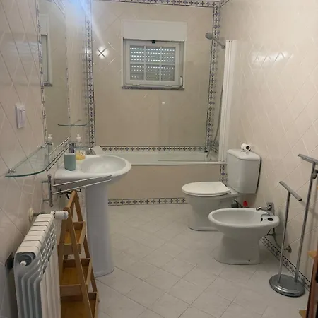 Beautiful Townhouse By The Golf Course And Ocean Nyaraló *